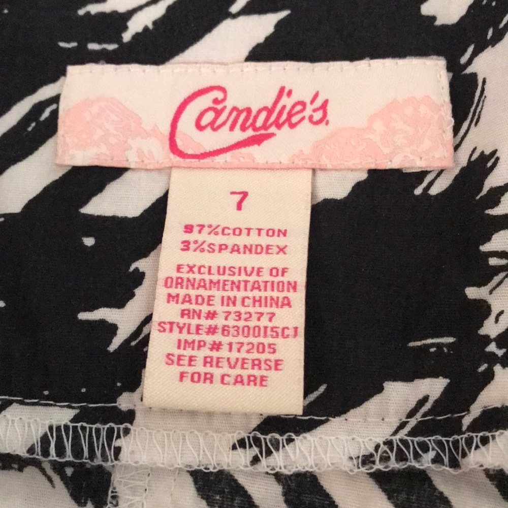 Candie’s Cute Skirt - Picture 4 of 5
